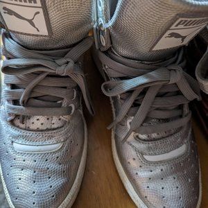 FAB/SILVER HIGH TOP PUMAS! LIMITED ED! GREAT COND!!
